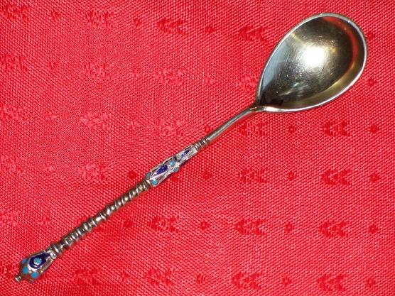 russian enamel spoon